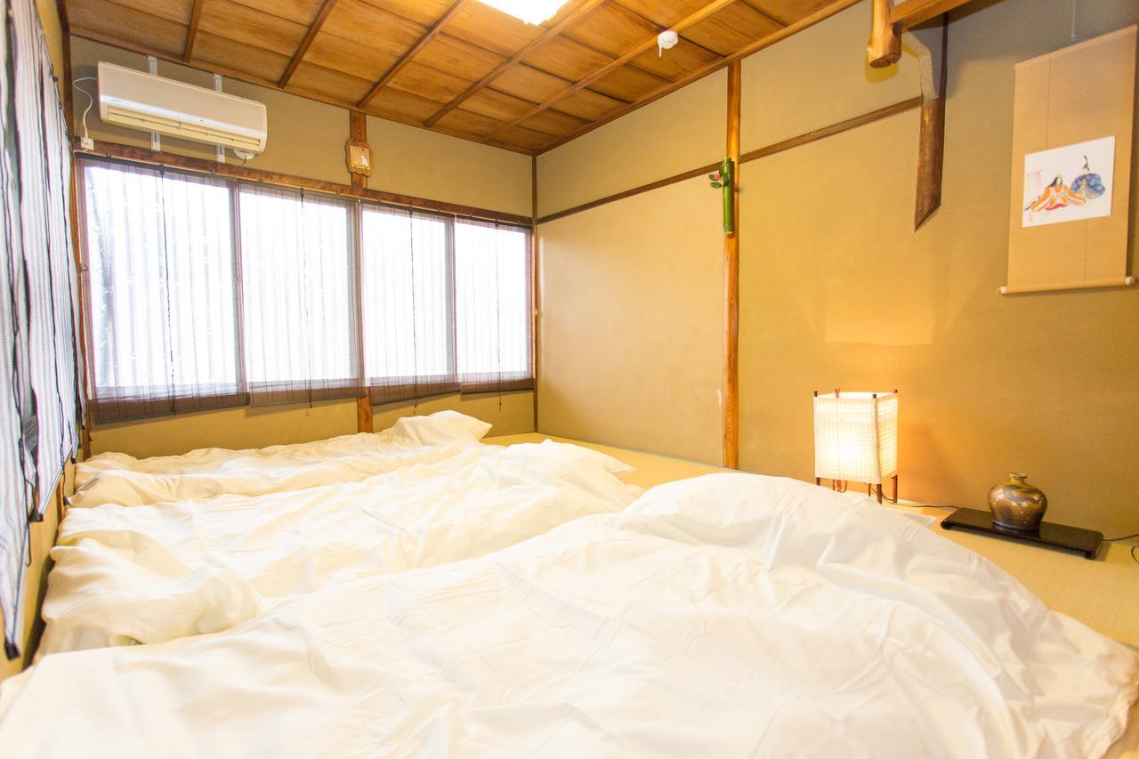 Guest House Kyorakuya Kinkakuji Kyoto Exterior photo
